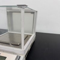 Mettler Toledo XS1003S Analytical Balance image 3